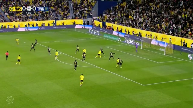 Manés magische Flanke hält Al-Nassr im Titelrennen