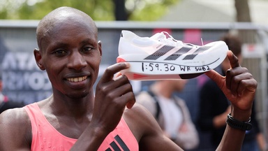 Das ist der Marathon-Rekordmann Sabastian Sawe