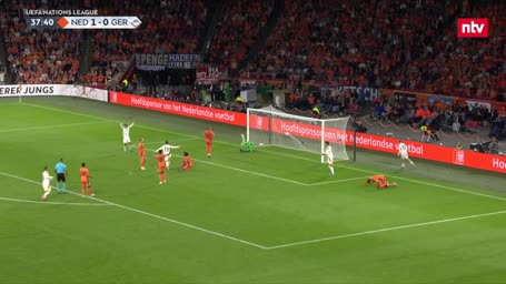 Ausgleich! Undav bringt Amsterdam zum Schweigen