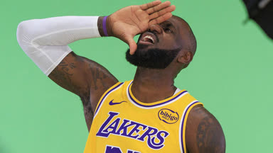Kündigt LeBron James hier sein Karriereende an?