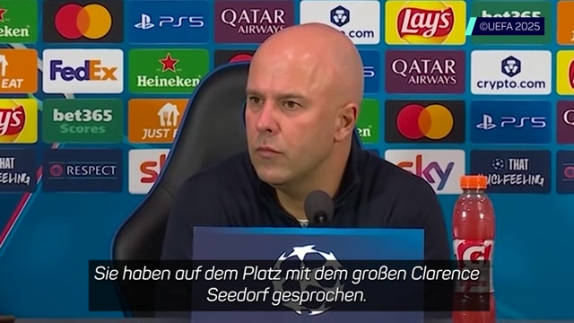 Muss Salah sich entschuldigen? Das sagt Slot Muss Salah sich entschuldigen? Das sagt Slot