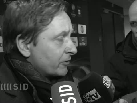 Schalke guckt nach Heldts Wutausbruch wieder nach vorne